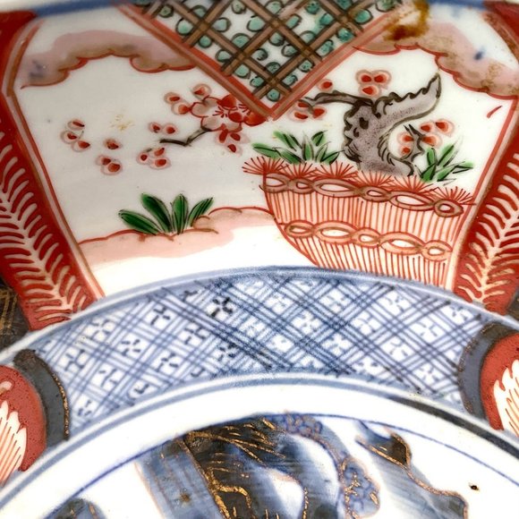 Antique Japanese Imari Porcelain Footed Rice Serving Bowl- Hand Painted-Set of 2 - Picture 7 of 12